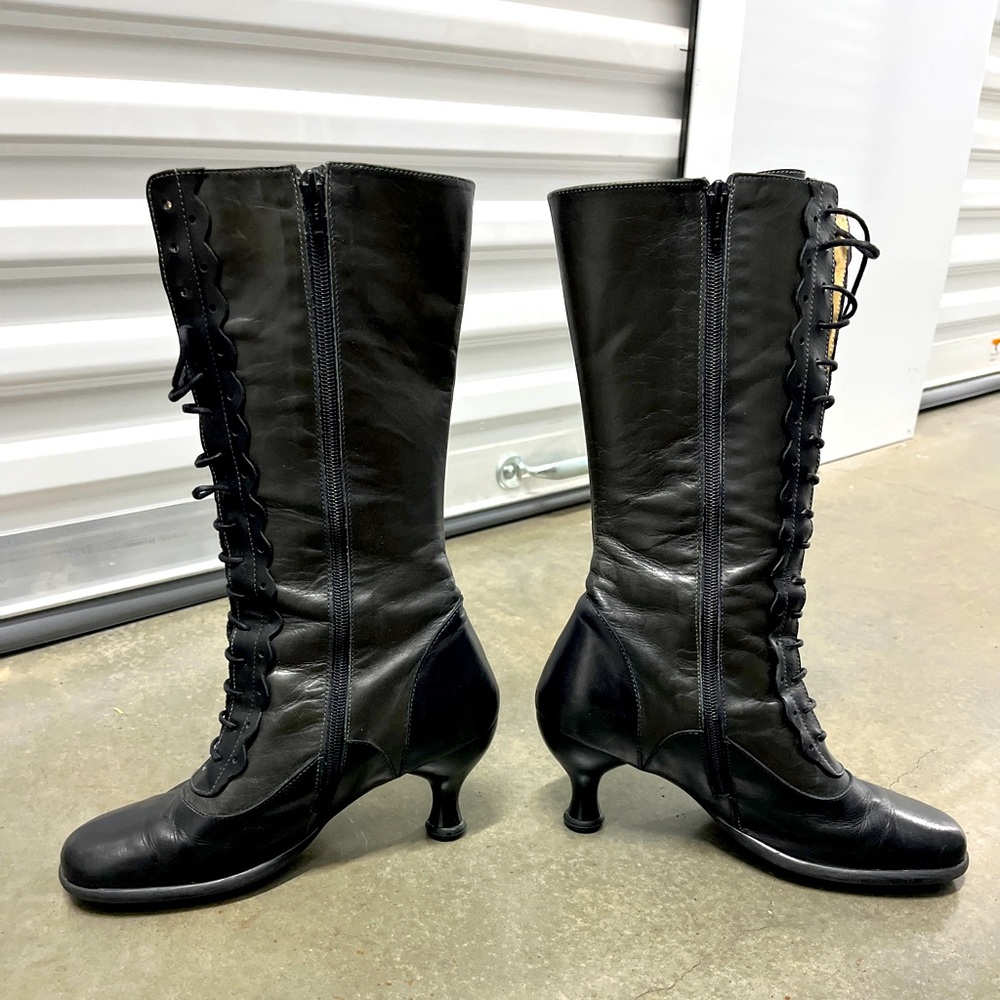 John Fluevog, KATRIN granny boot.